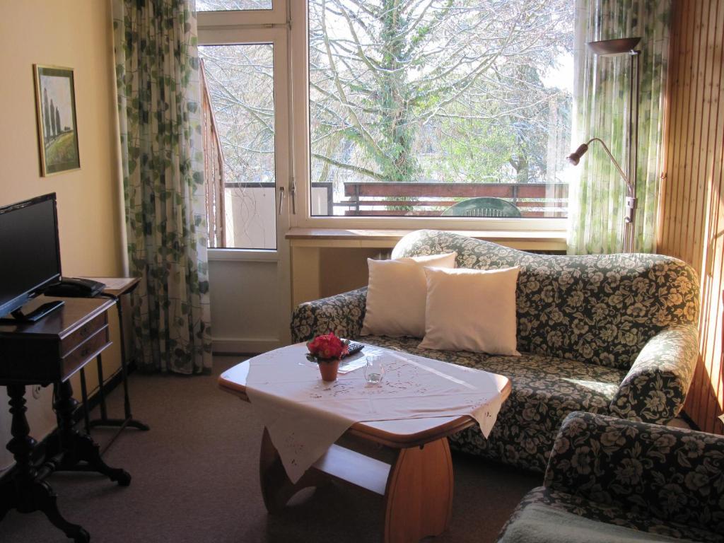 Hotel-Cafe "Schauinsland" Horn-Bad Meinberg Bilik gambar