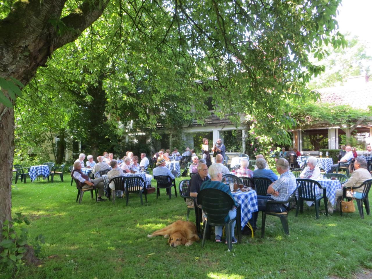 Hotel-Cafe "Schauinsland" Horn-Bad Meinberg Luaran gambar